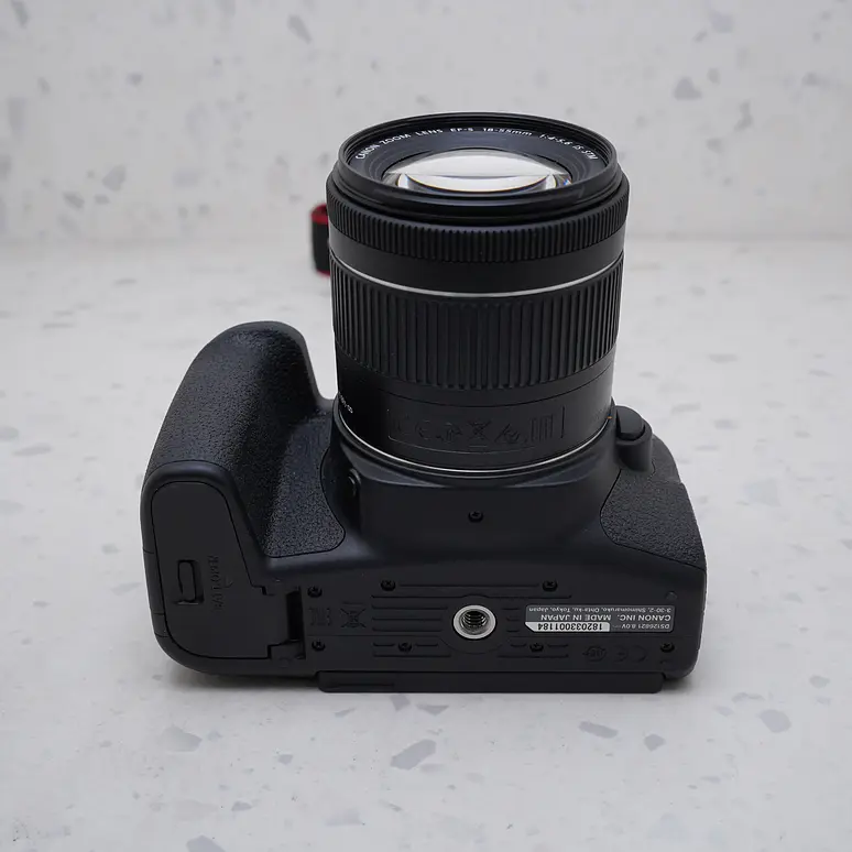 Canon T8i + 18-55mm - USADO 6