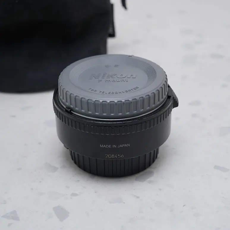 Teleconverter Nikon TC-14E II 1.4x SOLO para lentes D-AF-S y AF-I - USADO 3