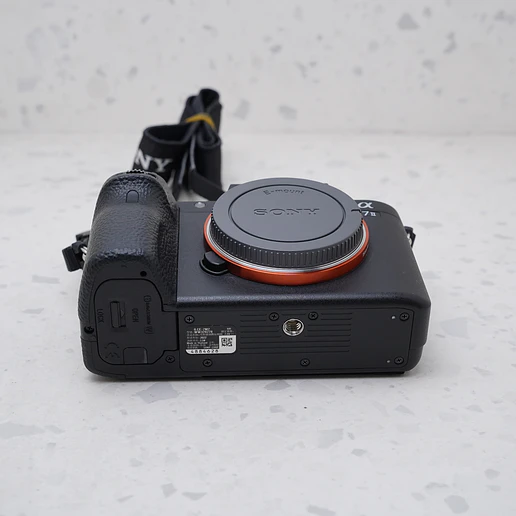 Sony A7II (Body)  - USADO 7