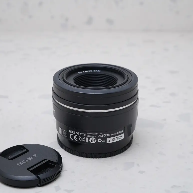 Sony DT 50mm f/1.8 SAM - USADO 3