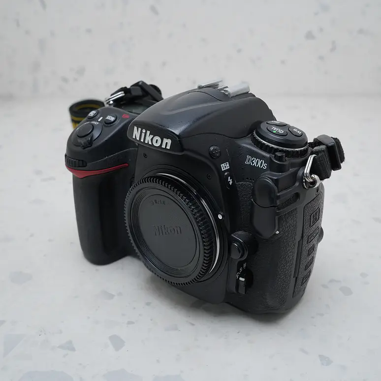 Nikon D300S (Body) - USADO 2
