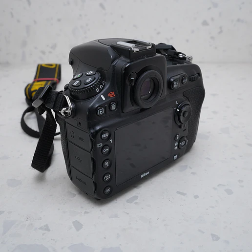 Nikon D810 (Body) - USADO 4