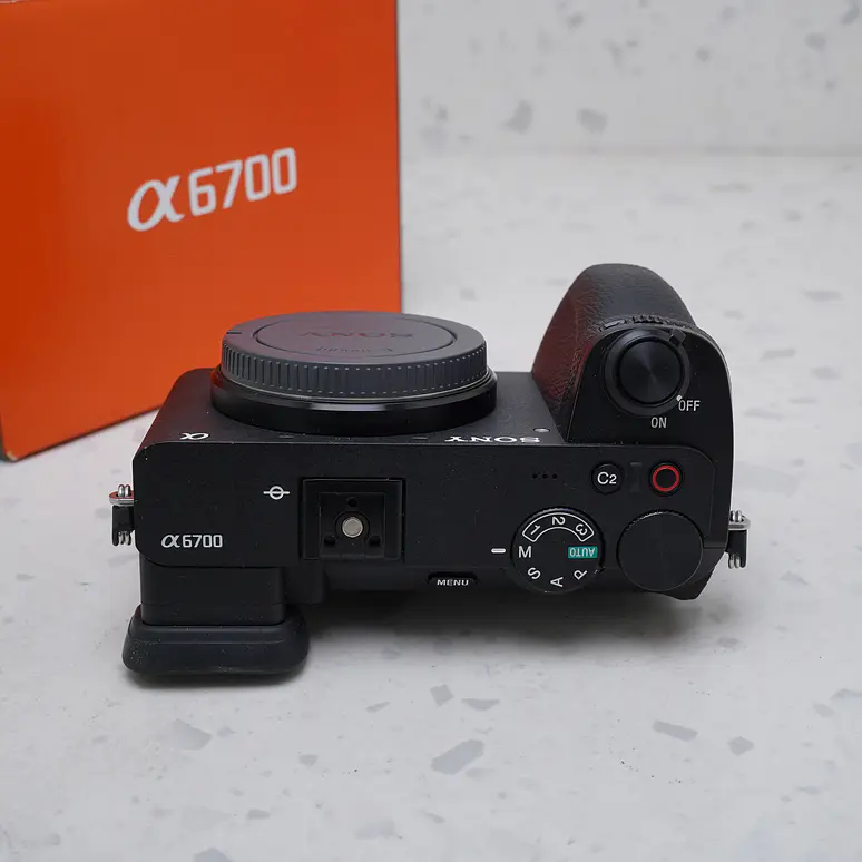 Sony a6700 (BODY) - USADO 6