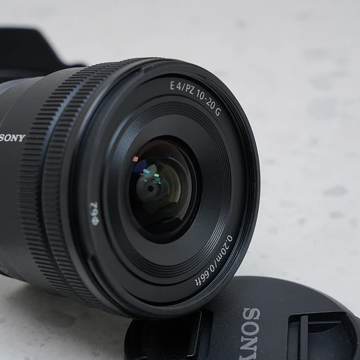 Sony E 10-20mm f/4 PZ G - USADO 4
