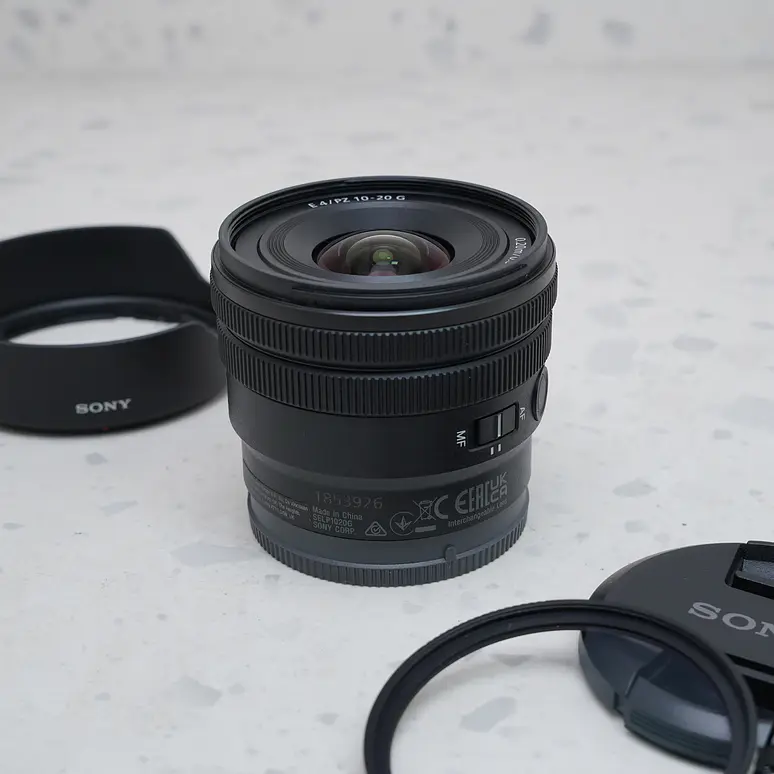 Sony E 10-20mm f/4 PZ G - USADO 3