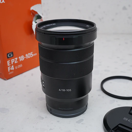 Sony E PZ 18-105mm f/4 G OSS - USADO 2