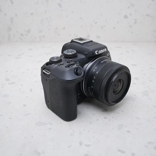 Canon EOS R10 + 18-45mm - USADO 6