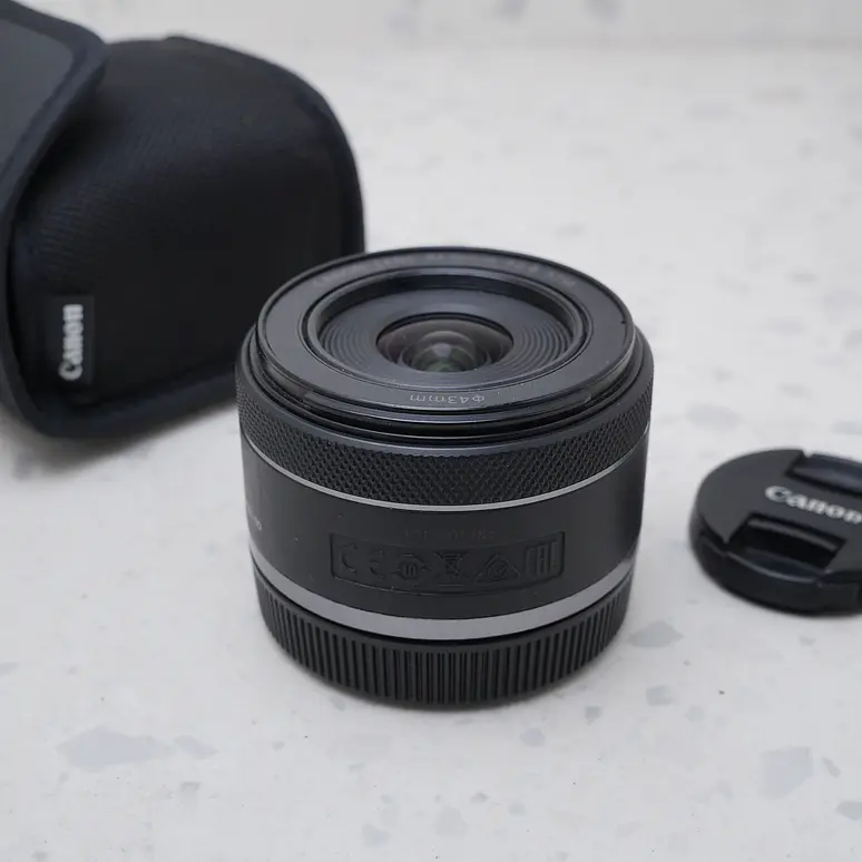 Canon RF 16mm f/2.8 STM - USADO 2