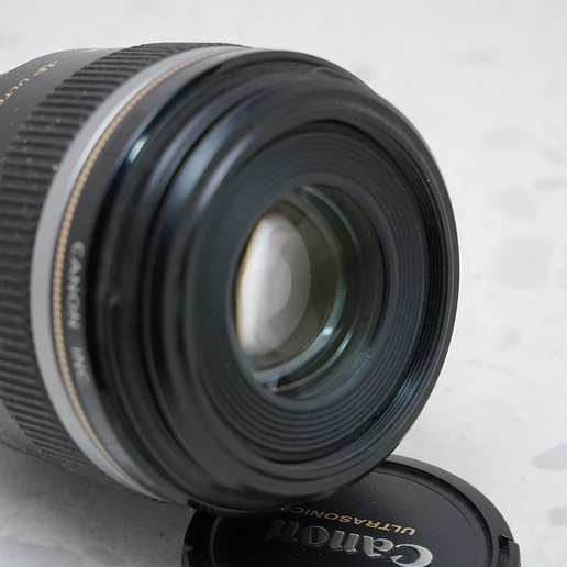 Canon EF-S 60mm f/2.8 Macro USM - USADO 5