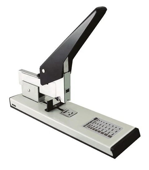 Engrapadora Studmark de Uso Pesado, 220 hojas