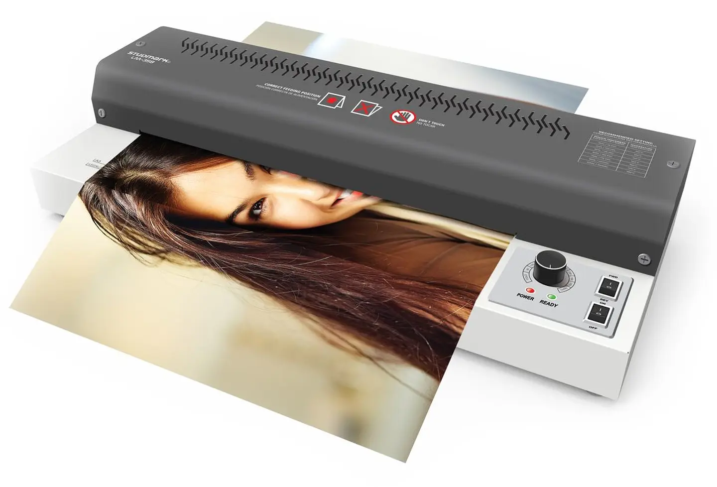 Laminadora Studmark A3 con sistema antiatasco 1