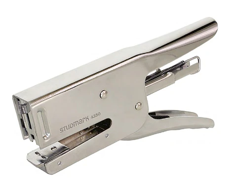 Engrapadora Studmark tipo pinza ST-04350