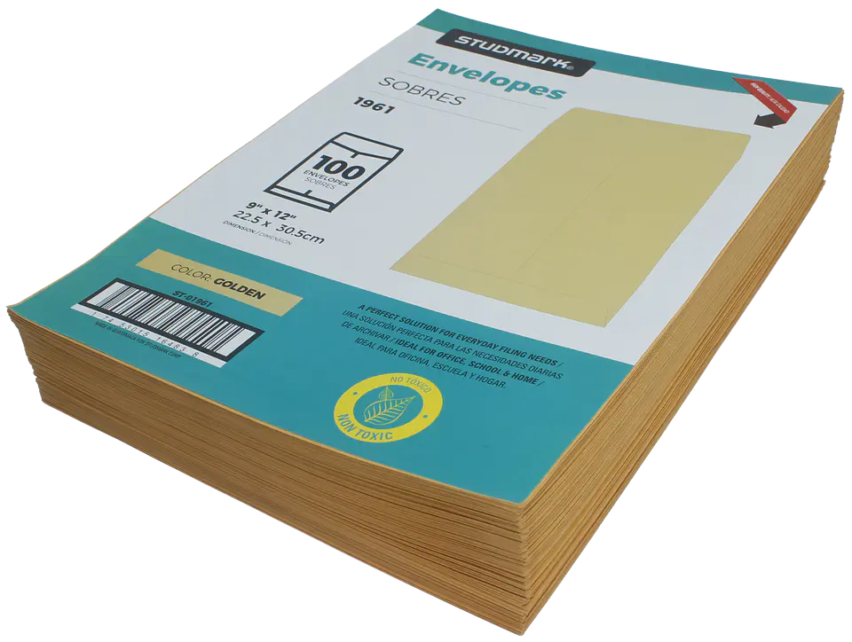 Paquete de 100 sobres manila Studmark 9