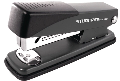 Engrapadora Studmark de media tira ST-04305