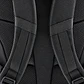 Mochila para Laptop KlipXtreme Emblem KNB-582 de 15.6 Pulgadas Negra con 3 Bolsillos - Miniatura 4