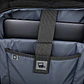 Mochila para Laptop KlipXtreme Emblem KNB-582 de 15.6 Pulgadas Negra con 3 Bolsillos - Miniatura 3