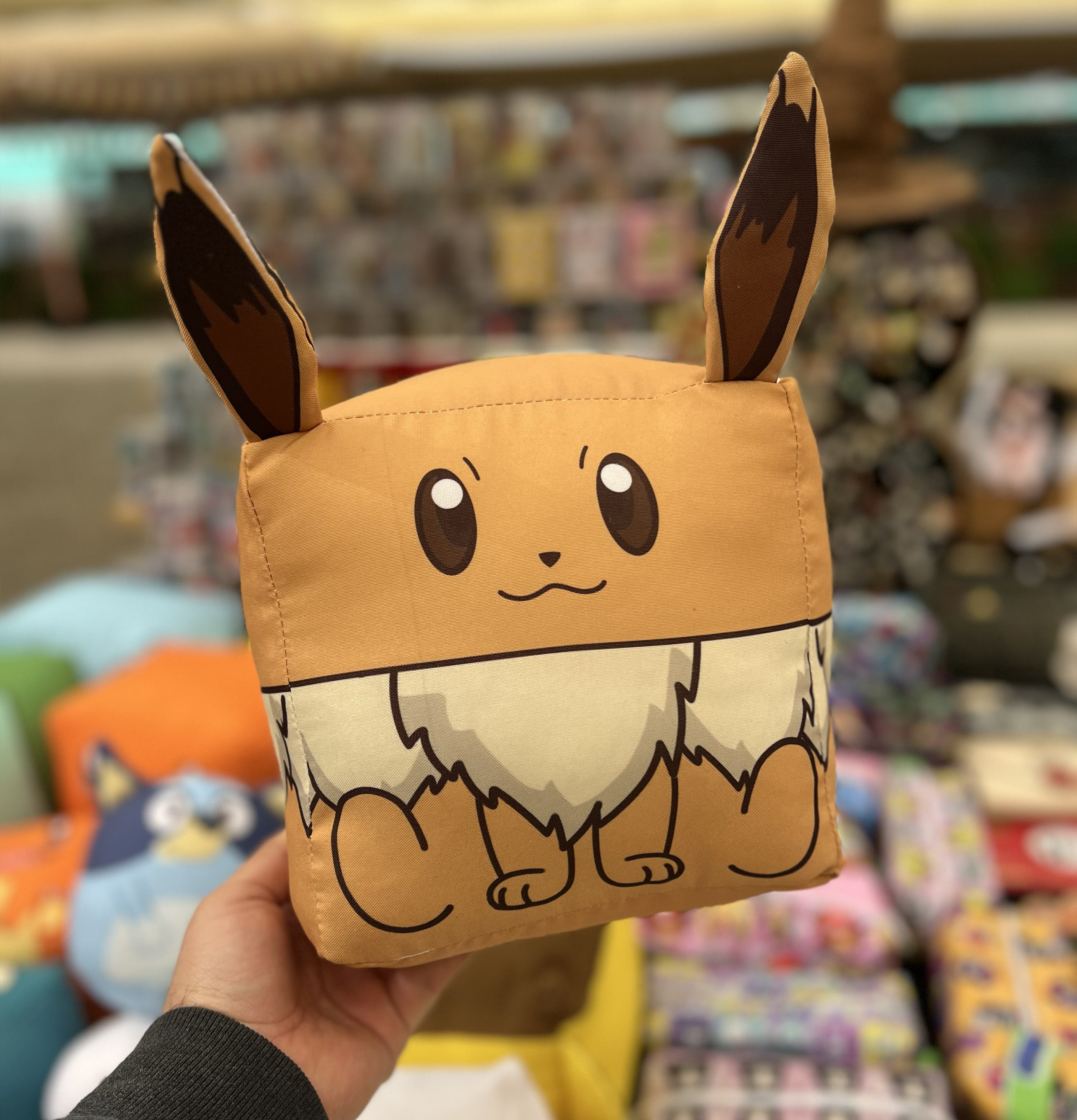 Peluche cubito Eevee Pokémon