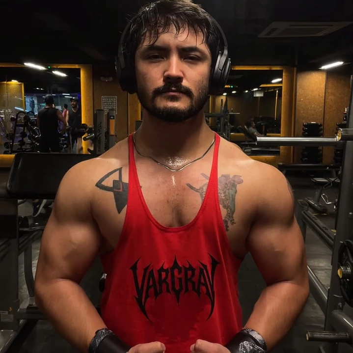 VLADBORN STRINGER 2