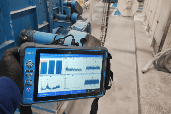 CMVA 90-F-CK-SL - Analizador avanzado de datos de vibración SKF 3