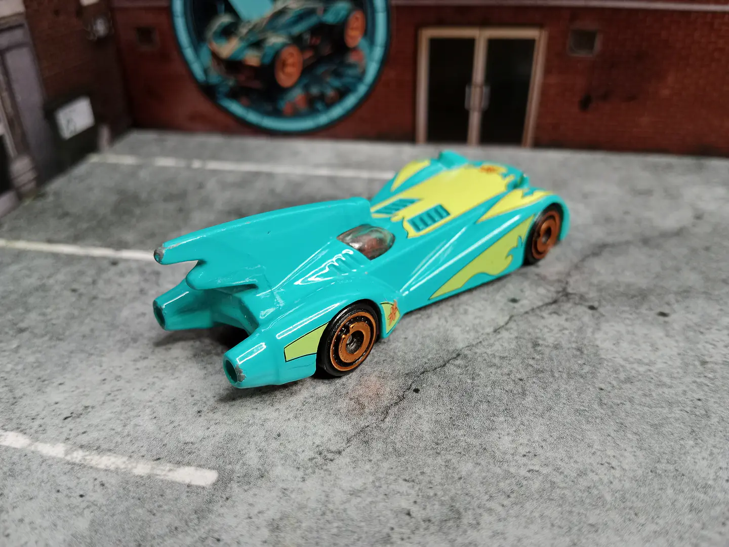 The Brave and the Bold Batmobile HW Screen Time 