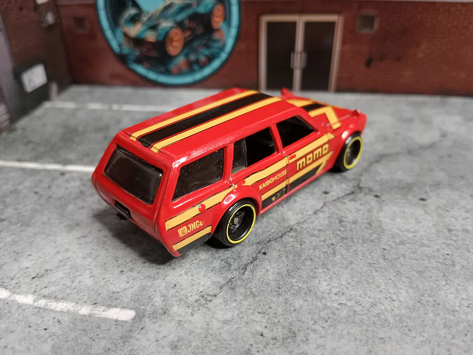 '71 Datsun Bluebird 510 Wagon HW Speed Graphics Hot Wheels Mattel 2020 2