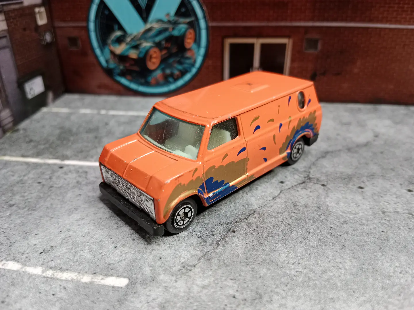 Furgoneta tipo Ford/Chevrolet Nº1501 1/64 1