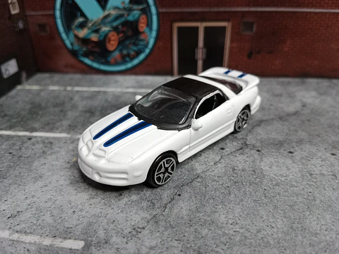Pontiac Firebird 1999 Nº6005 Motor Max 1/64