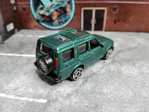 Land Rover Discovery 2004 Nº6070 Motor Max 1/64