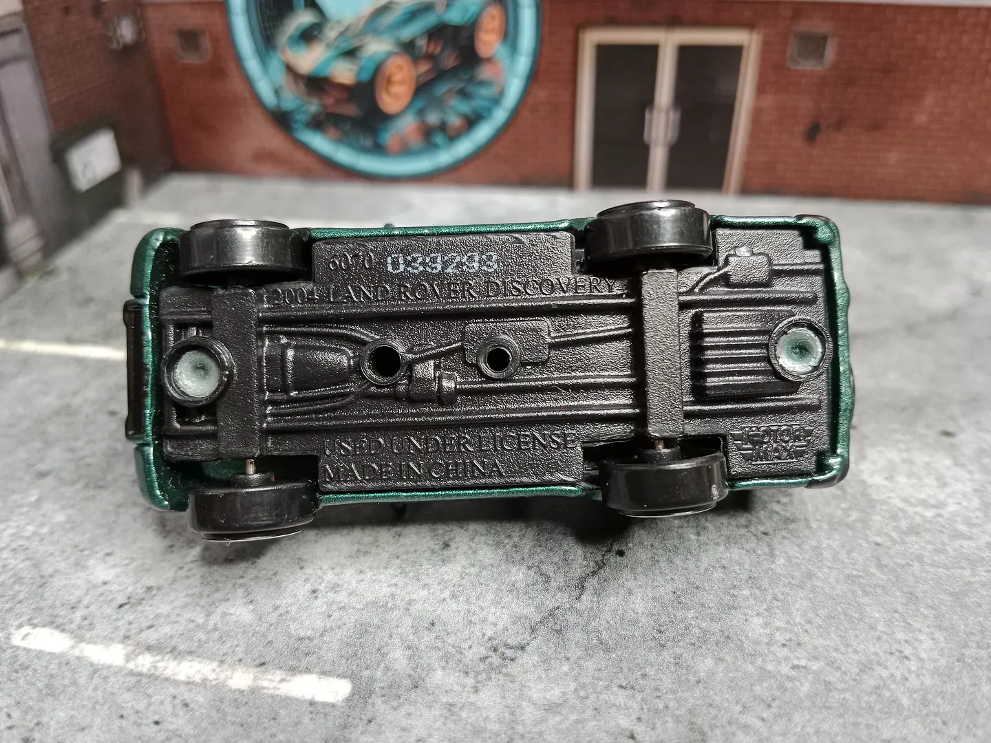 Land Rover Discovery 2004 Nº6070 Motor Max 1/64 3