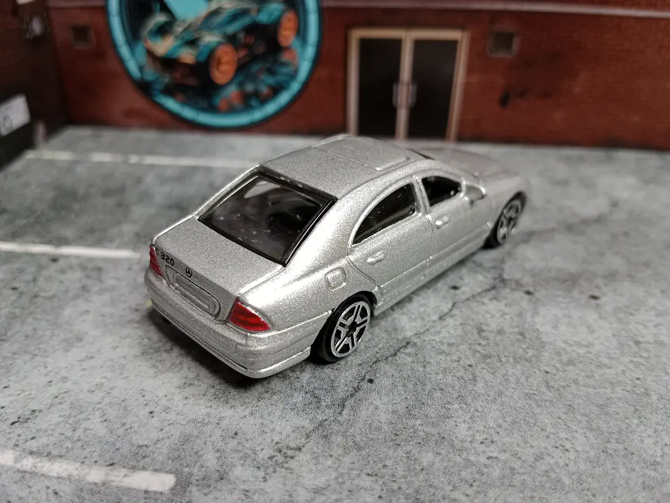Mercedes-Benz C-Class 2003 Nº 6066 Motor Max 1/64 2