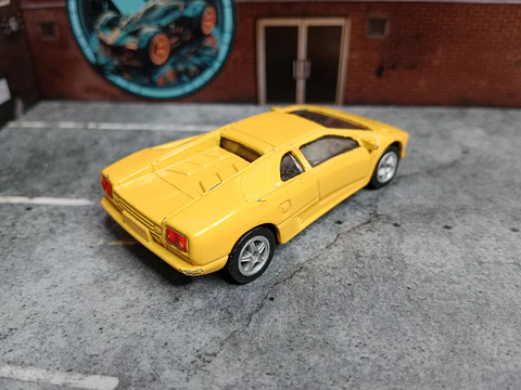 Lamborghini Diablo Nº52064 Welly 1/64
