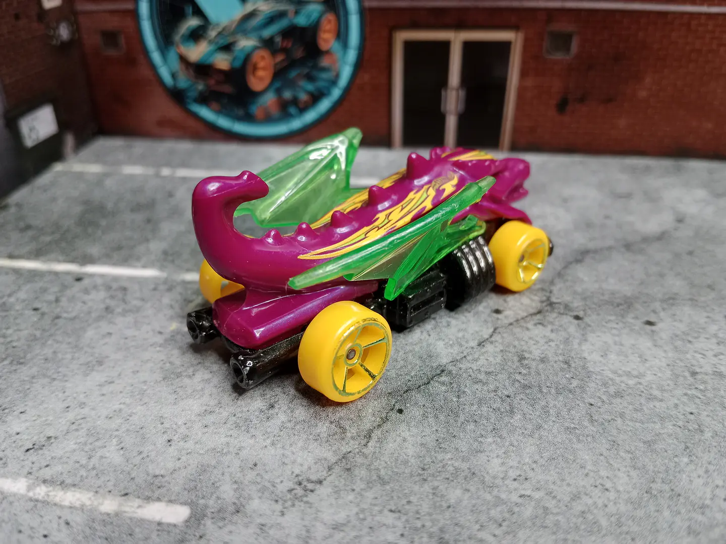 Dragon Blaster Street Beasts Hot Wheels Mattel 2018 2