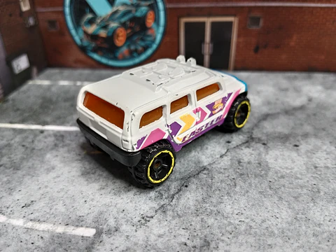 Rockster Holiday Racers Hot Wheels Mattel 2017