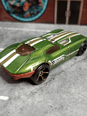 Fast FeLion Exclusive Hot Wheels Mattel 2017