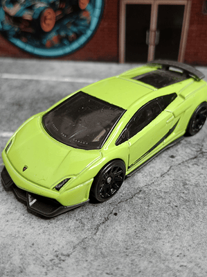 Lamborghini Gallardo LP 570-4 Superleggera HW Exotics Hot Wheels Mattel 2019