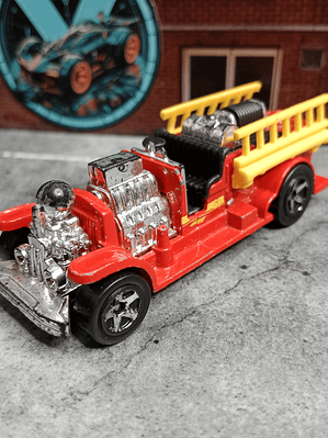 Old Number 5.5 Rescue Rods Hot Wheels Mattel 2008