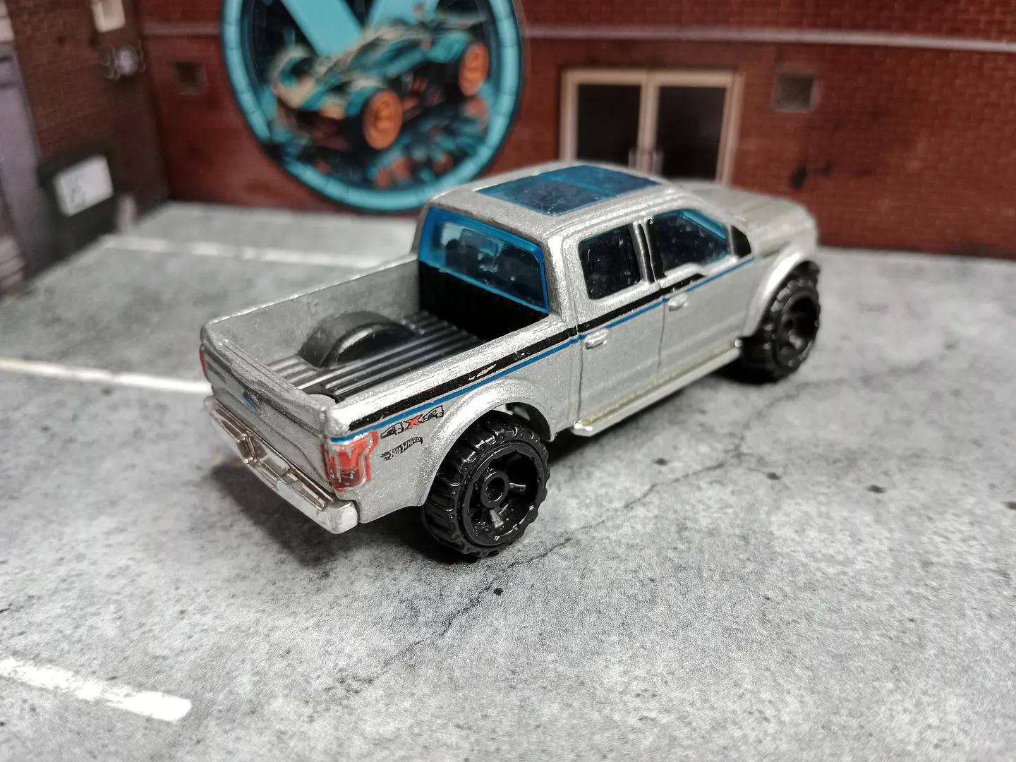 Ford F-150 '15 HW Off‑Road: HW Hot Trucks Hot Wheels Mattel 2015 New Model 2