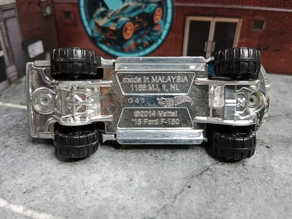 Ford F-150 '15 HW Off‑Road: HW Hot Trucks Hot Wheels Mattel 2015 New Model 3