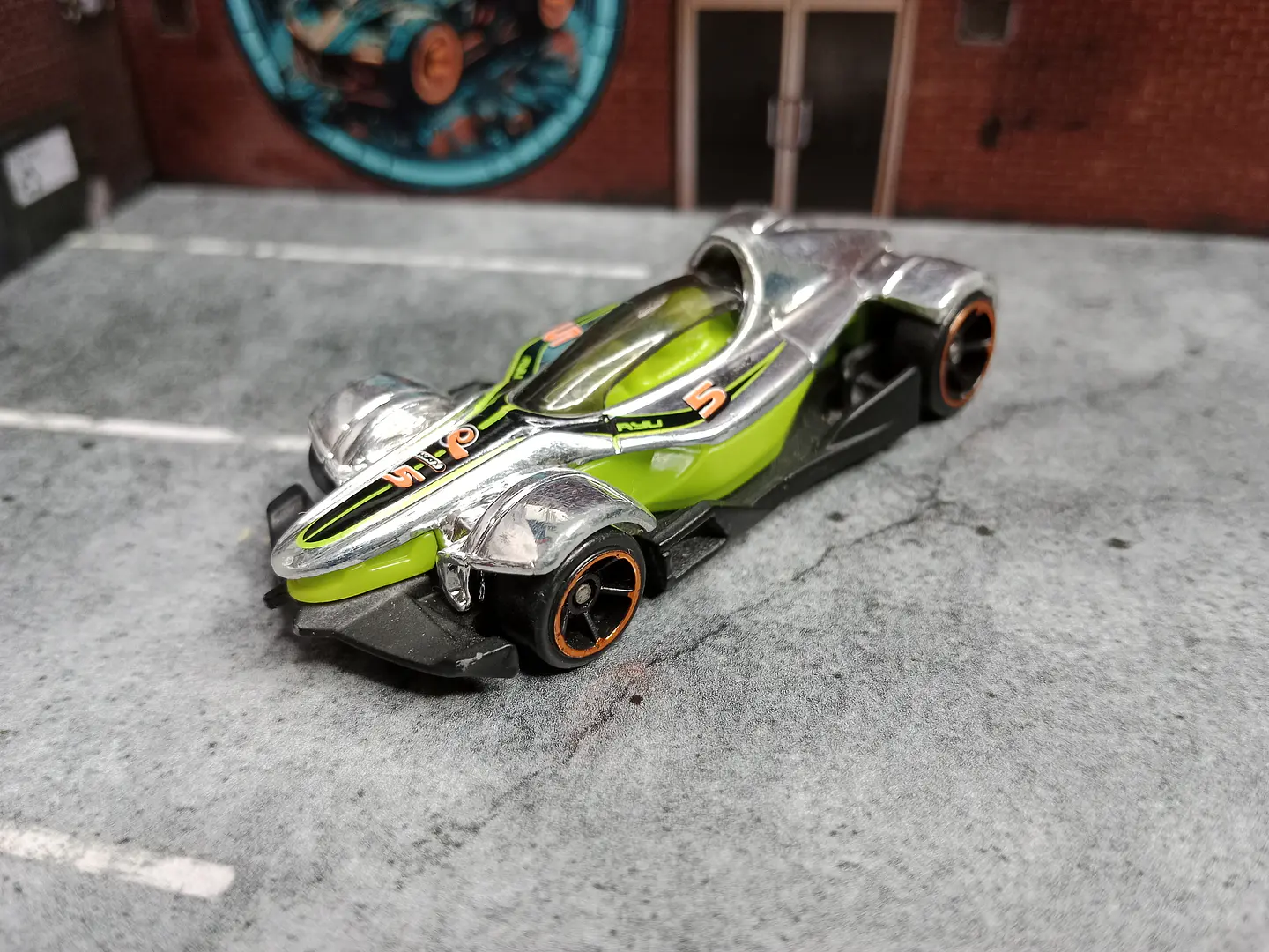 Formula Street Track Stars Hot Wheels Mattel 2011 1