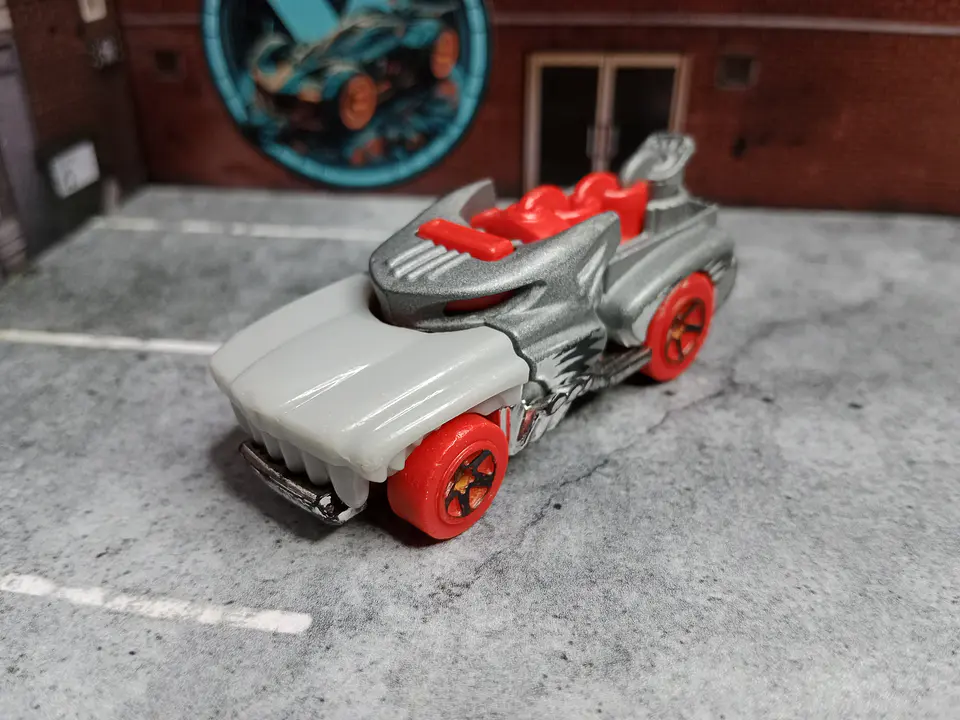 Hotweiler Experimotors Hot Wheels Mattel 2019 1