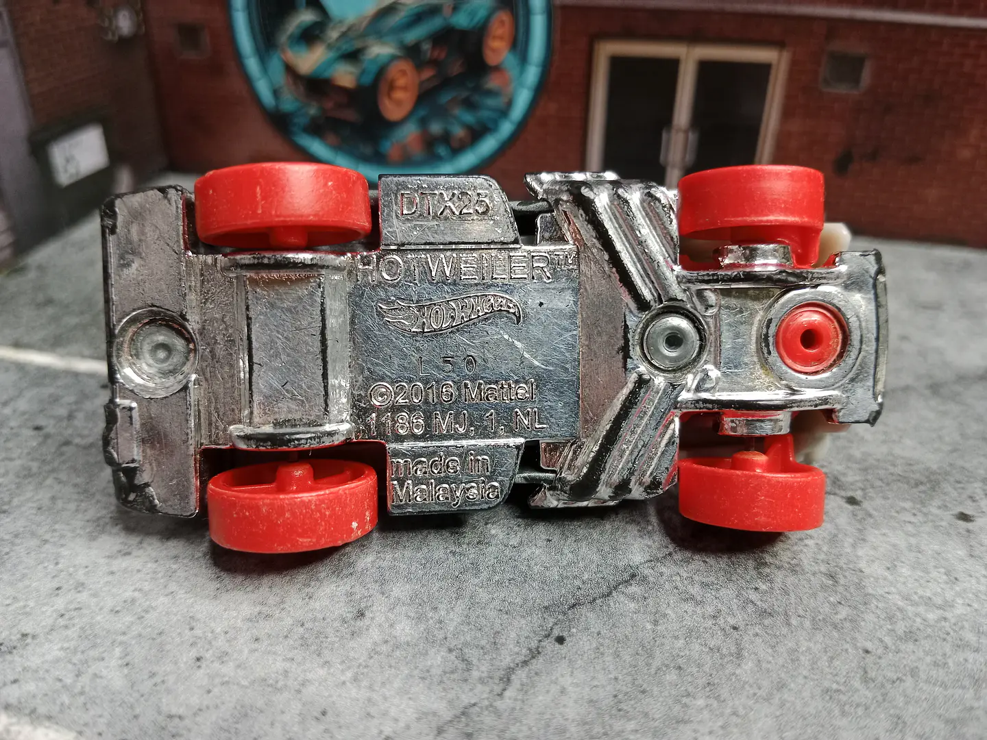 Hotweiler Experimotors Hot Wheels Mattel 2019 3