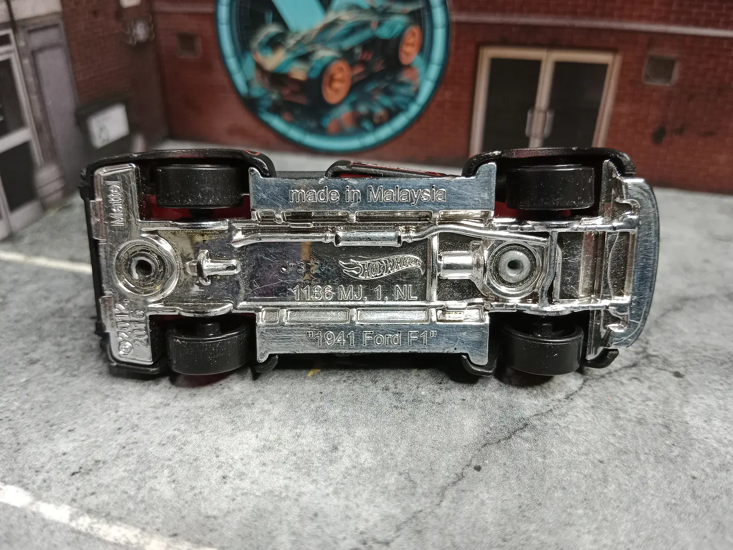 Ford F1 '49 Hot Trucks Hot Wheels Mattel 2016 3