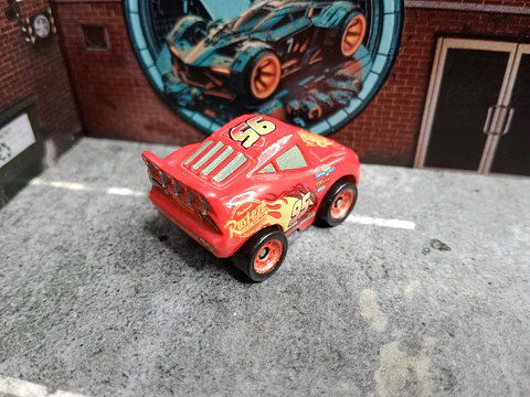 Rayo McQueen Cars Mini Racers Disney Pixar Mattel 2016
