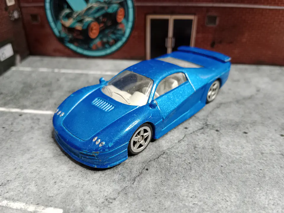 Deportivo Sikustorm Siku 8,5cm 1