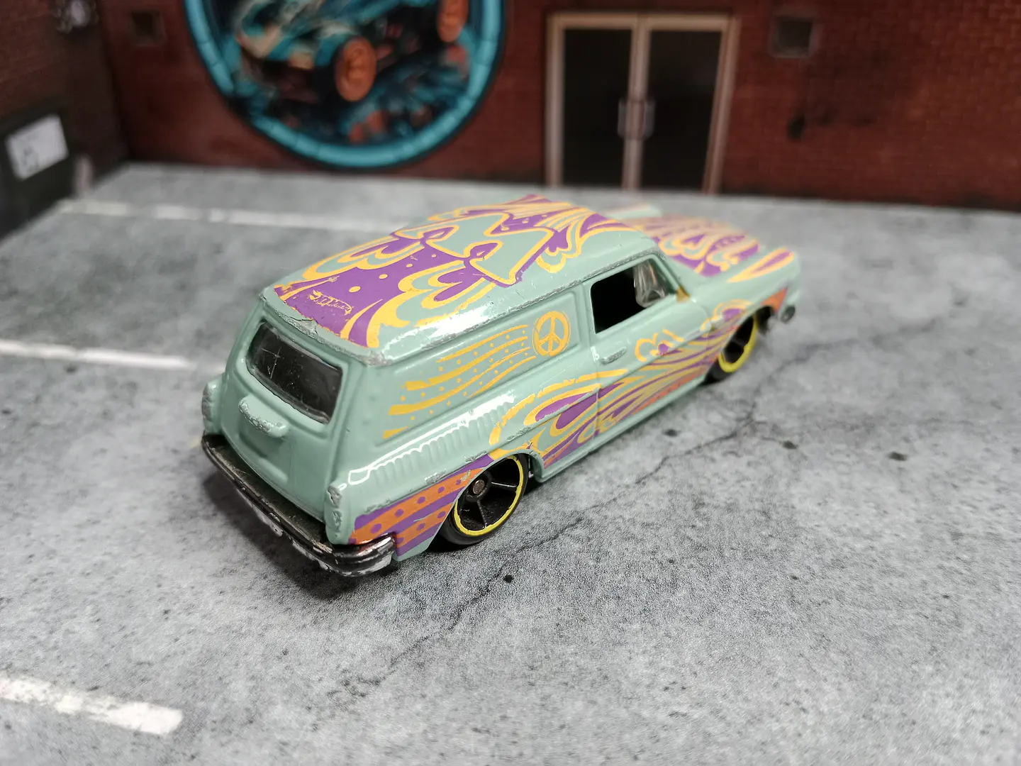 Volkswagen Squareback Custom '69 HW Art Cars Hot Wheels Mattel 2016 2