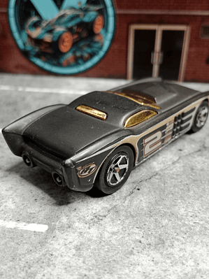 The Gov'ner Black Tops Hot Wheels Mattel 2005