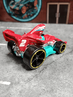 Tarmac Attack Tooned Hot Wheels Mattel 2017