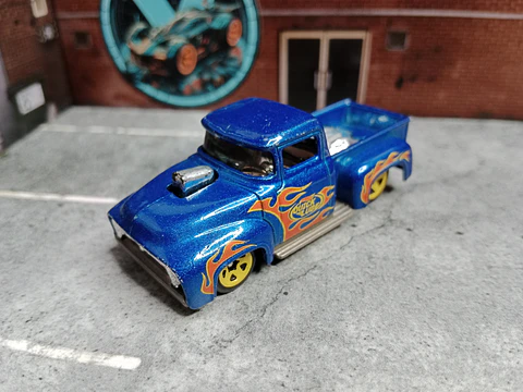 Custom '56 Ford Truck HW Hot Trucks Hot Wheels Mattel 2018