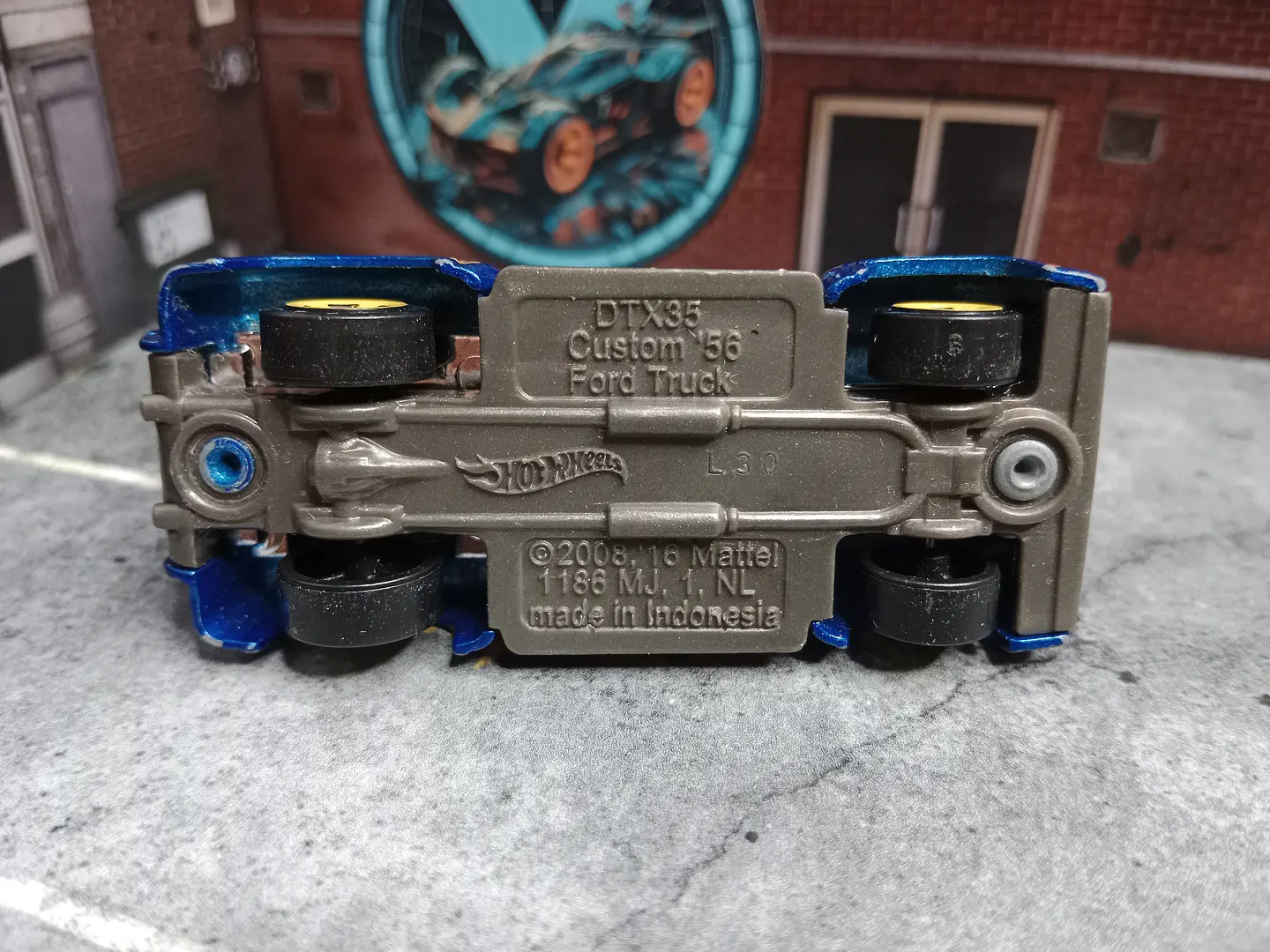 Custom '56 Ford Truck HW Hot Trucks Hot Wheels Mattel 2018 3