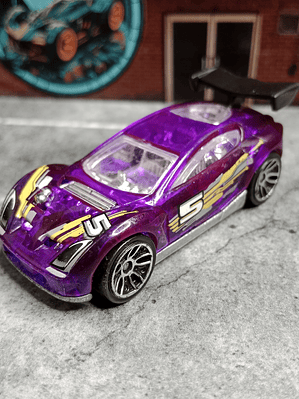 Synkro HW Video Game Heroes Hot Wheels Mattel 2011